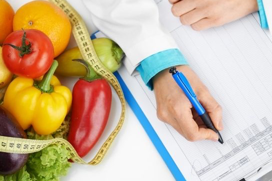 Dia do Nutricionista é celebrado em sessão solene na Alece nesta terça-feira