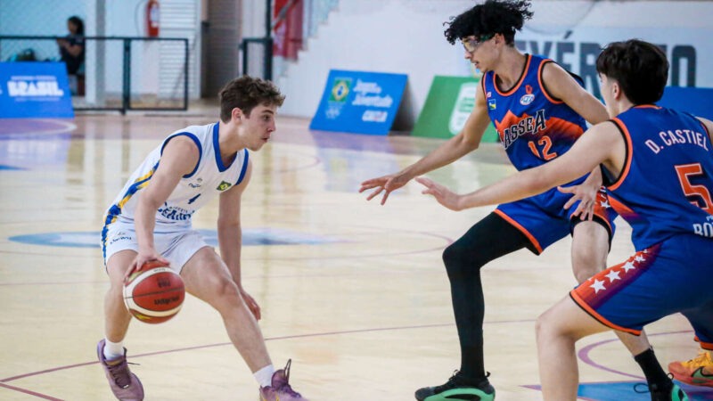 Basquete masculino do Ceará conquista medalha de prata nos Jogos da Juventude