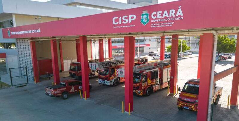 Corpo de Bombeiros debela incêndio industrial em Paraipaba
