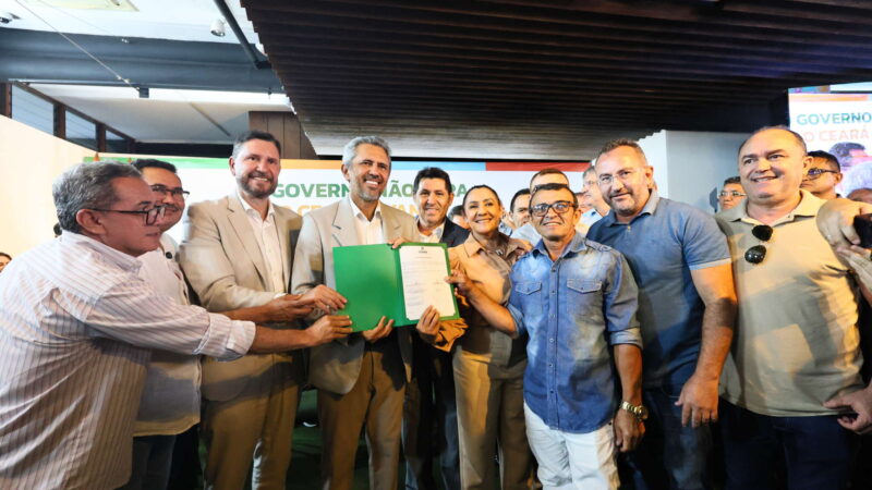 Com investimento de R$ 64 milhões, 46 municípios no Ceará serão beneficiados com abastecimento de água e ampliação da rede rural