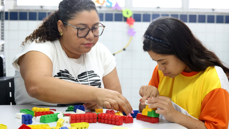 Fortaleza realiza matrícula antecipada da Educação Inclusiva e divulga diretrizes para 2026