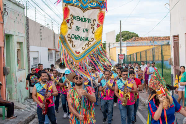 Complexo Ambiental Caminhos do Horto celebra biodiversidade do Cariri com Pré-Carnaval no Centro Histórico de Juazeiro do Norte