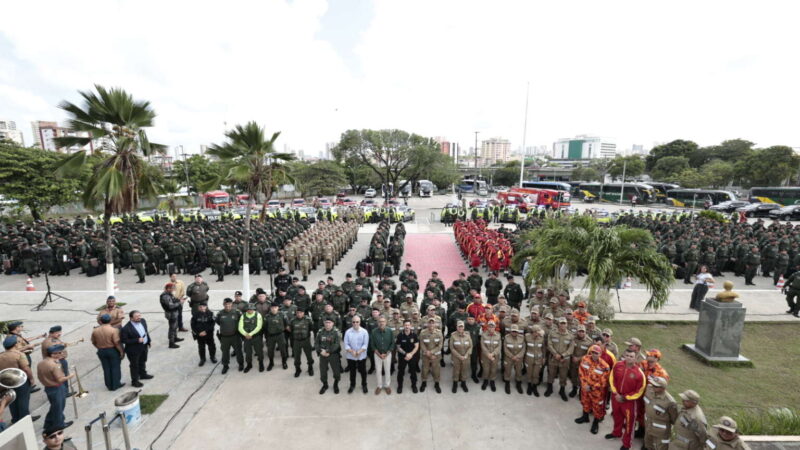 Governo do Ceará entrega 20 novas viaturas ao BPTur durante saída para Operação Carnaval 2026