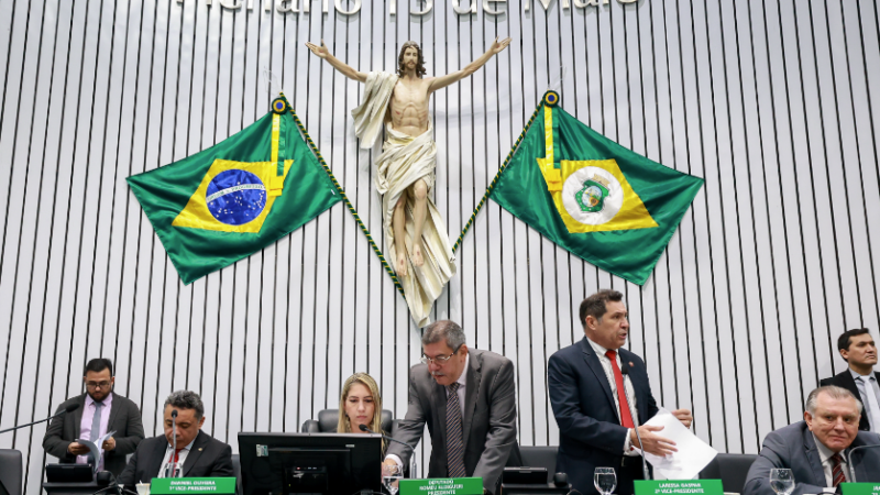 Alece aprova 11 proposições em sessão plenária nesta terça-feira