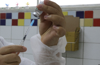 Vacinação HPV: Prefeitura prorroga prazo para jovens de 15 a 19 anos receberem o imunizante