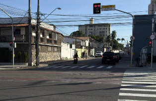 AMC moderniza rede semafórica e amplia cobertura de sistema inteligente para 64% dos cruzamentos da cidade